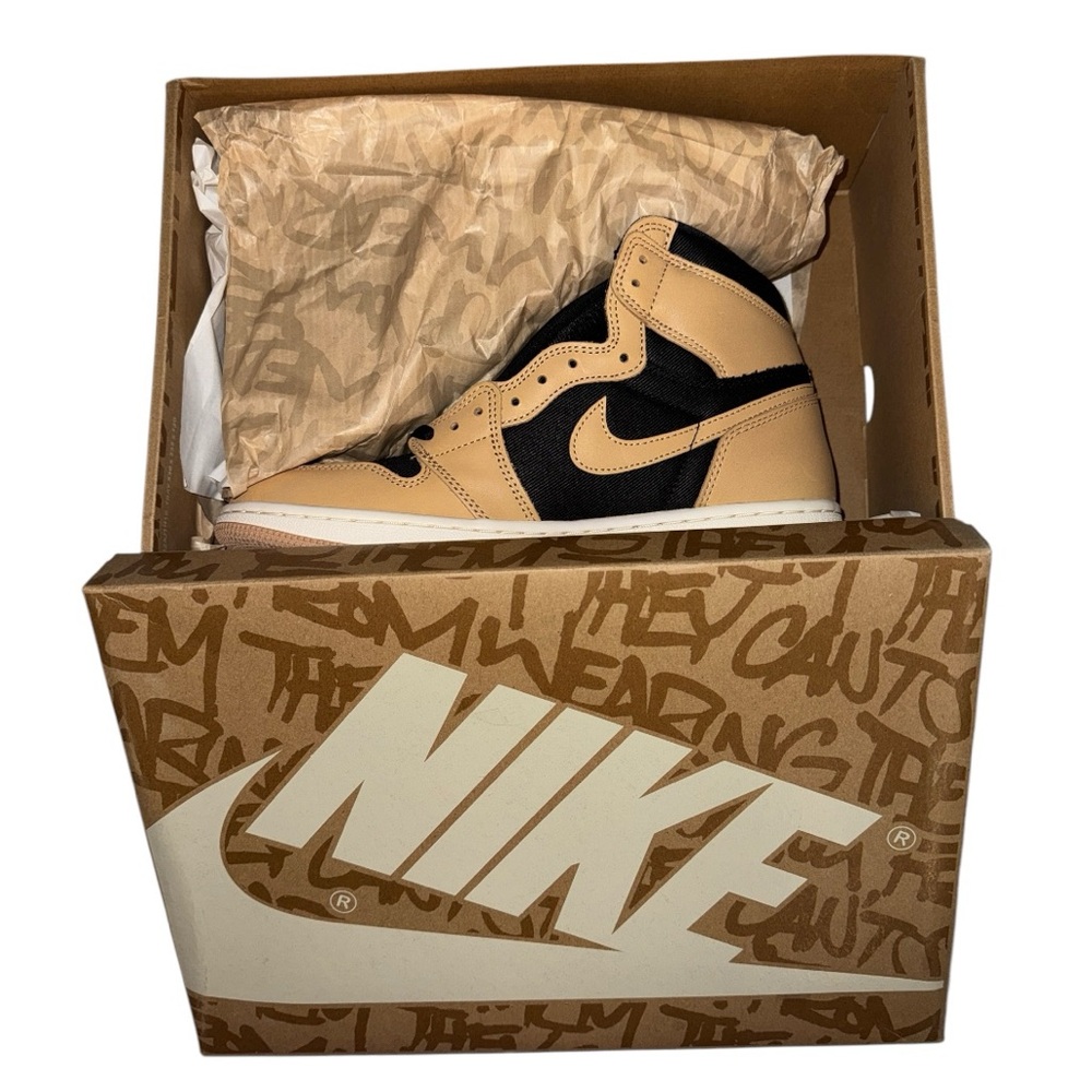 NWT Authentic Air Jordan 1 Retro High OG - Picture 2 of 6